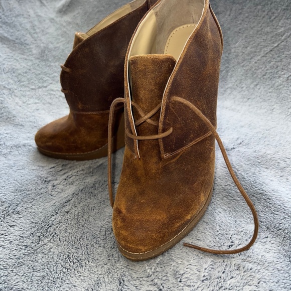 Enzo, leather lace boot wedge. - Picture 4 of 5